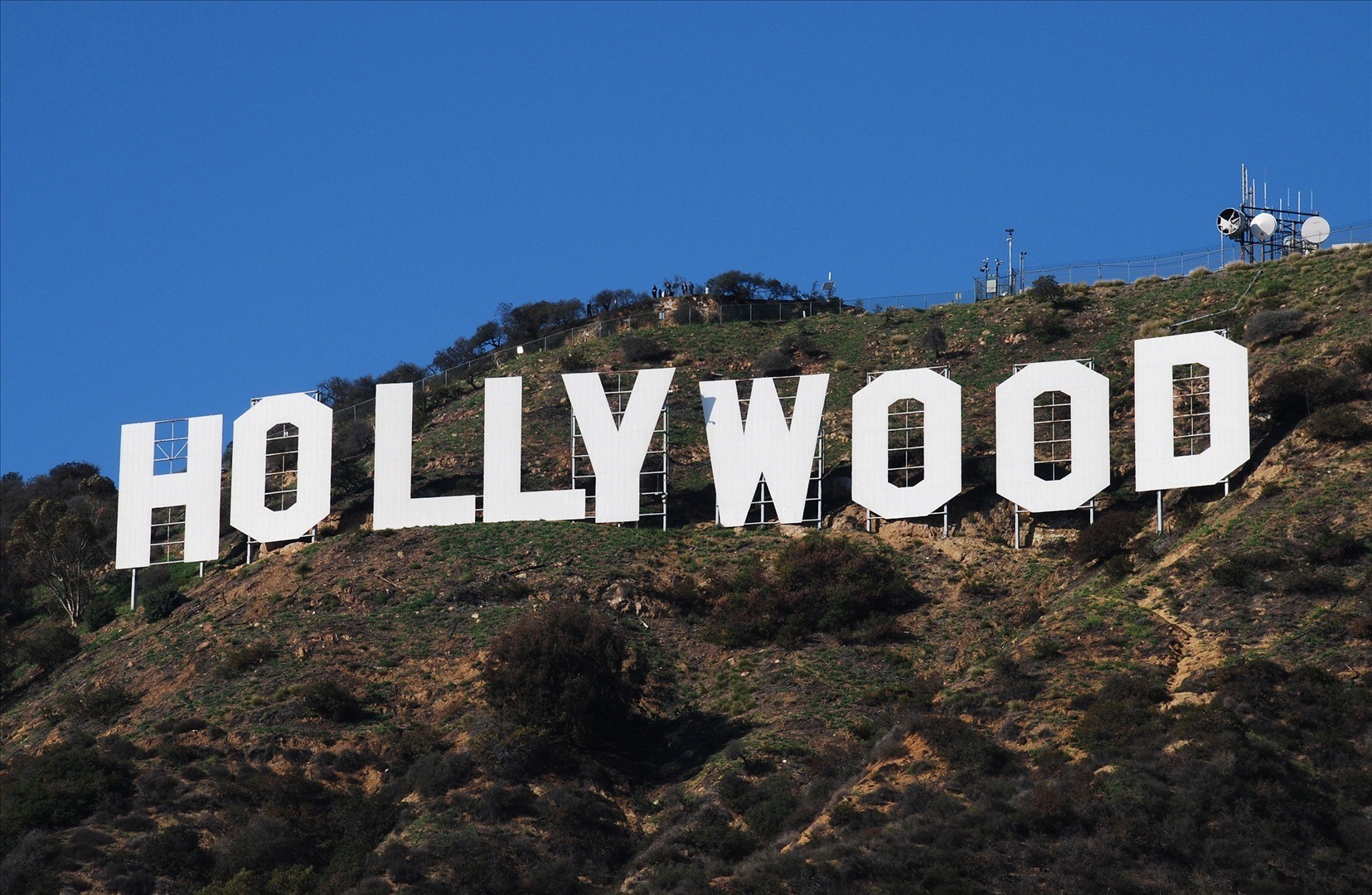 New-LACC-Report-to-Ease-Traffic-in-Hollywood-Hills